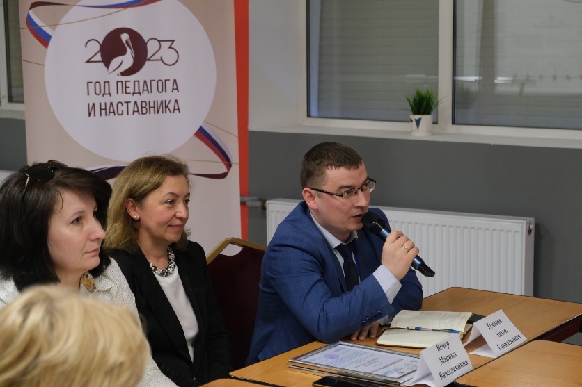 Семинар «Проблемы популяризации физики в современном мире» Семинар «Проблемы популяризации физики в современном мире»